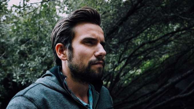 Unlock the Secret Confidence Hacks Every Man Overlooks — Transform Yourself in Just 10 Steps!