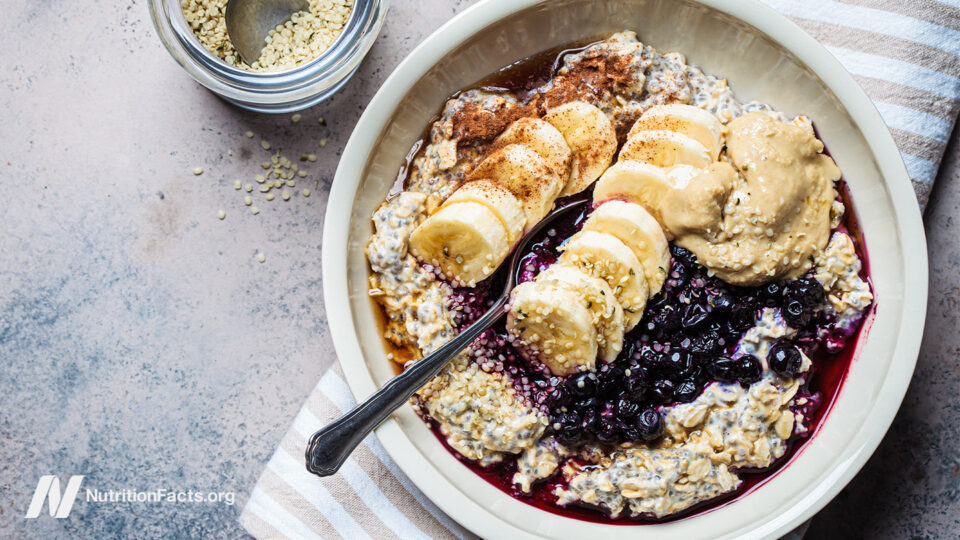 Unlocking the Oatmeal Mystery: How This Humble Grain Could Transform Diabetes Management Forever