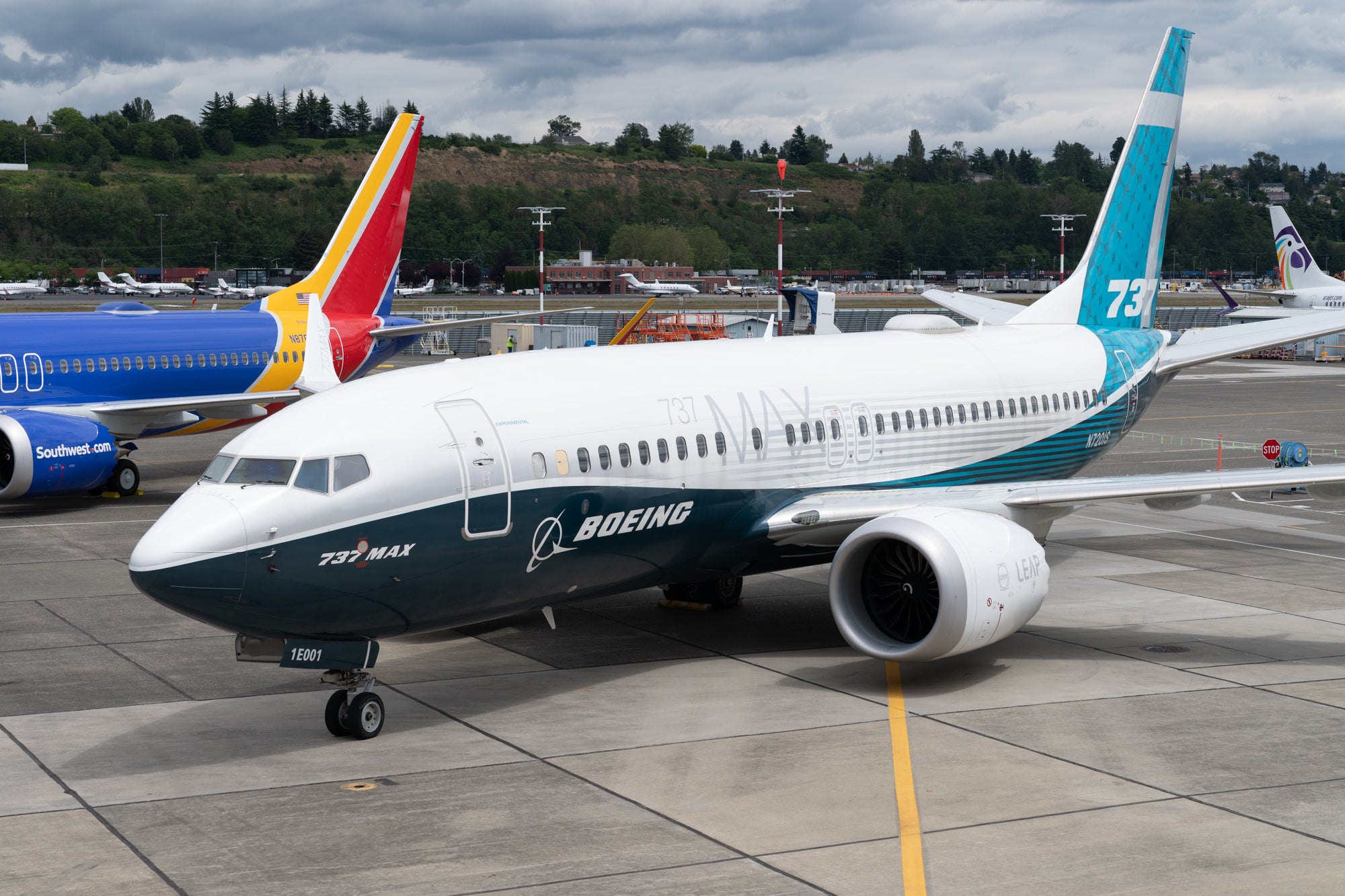 FAA Finally Greenlights the Tiniest Boeing 737 MAX—Is This the Game-Changer Aviation’s Been Waiting For?