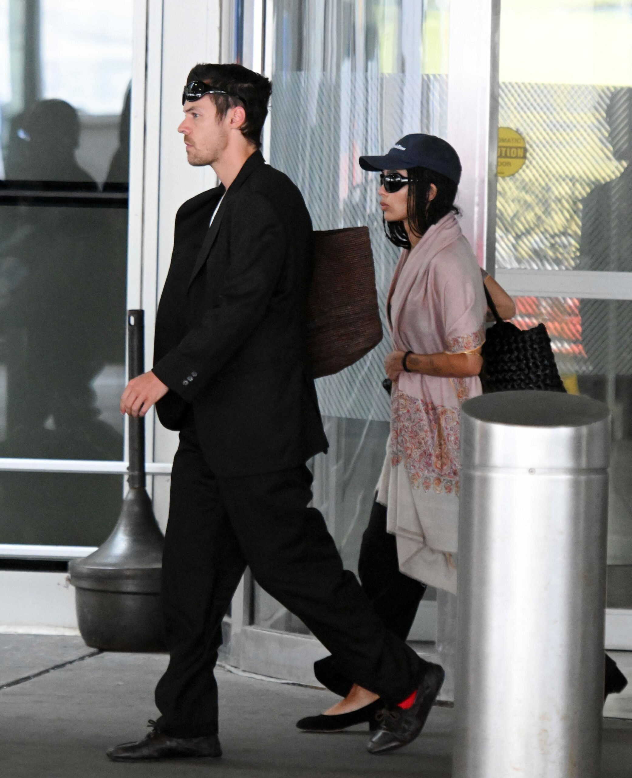 Harry Styles and Zoë Kravitz Just Redefined Airport Style—Here’s How You Can Steal Their Secret Look Today!