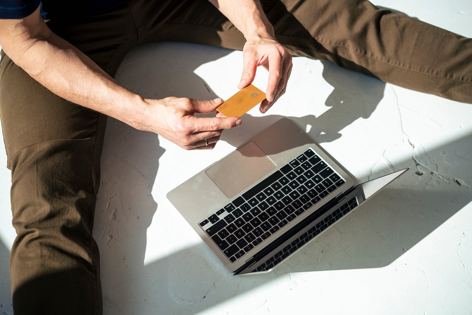 Is the Amex Gold Card Your Secret Weapon or Wallet’s Worst Enemy? Here’s the Truth You Need to Know.