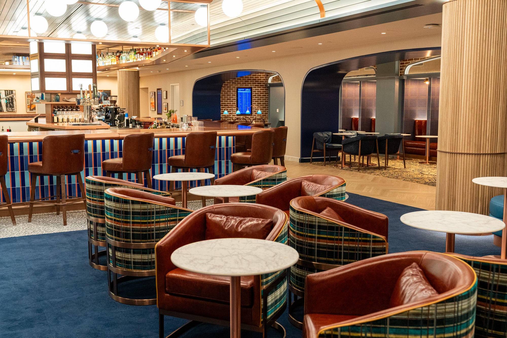 JetBlue Just Changed the Game: Domestic Mint Flyers Now Score Exclusive Lounge Access—Here’s What You Need to Know!