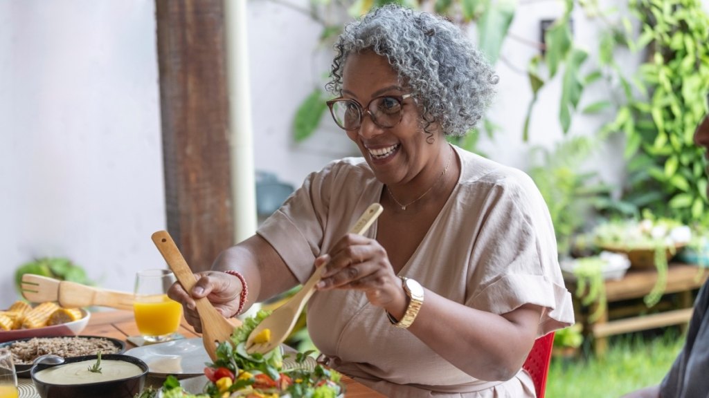 Unlock the Secret 5-Minute Hacks to Slash Your Blood Sugar After Every Meal – Doctors Don’t Want You to Know!