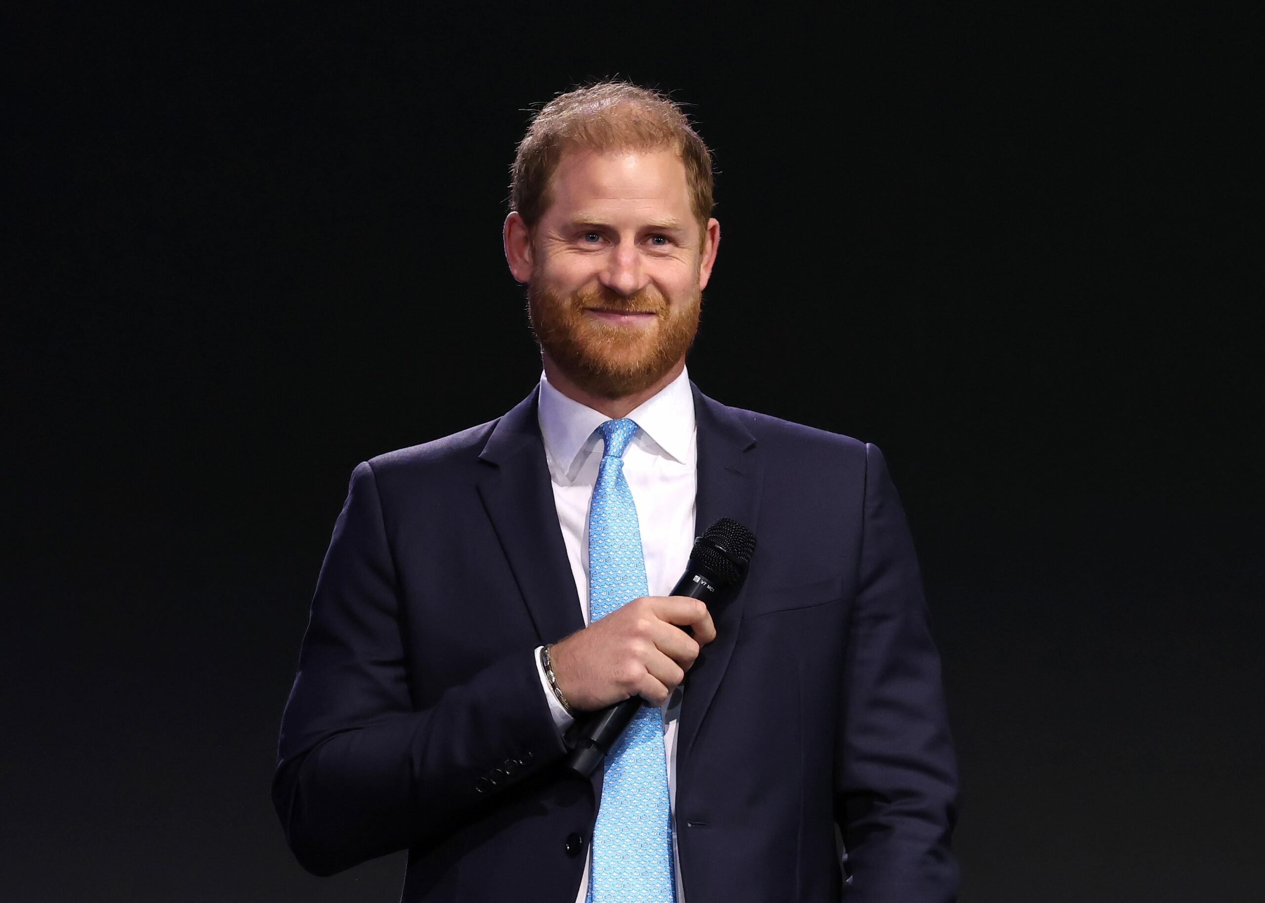The Unexpected Reason Duchess Meghan Skipped Prince Harry’s NYC Trip – What They’re Not Telling You!