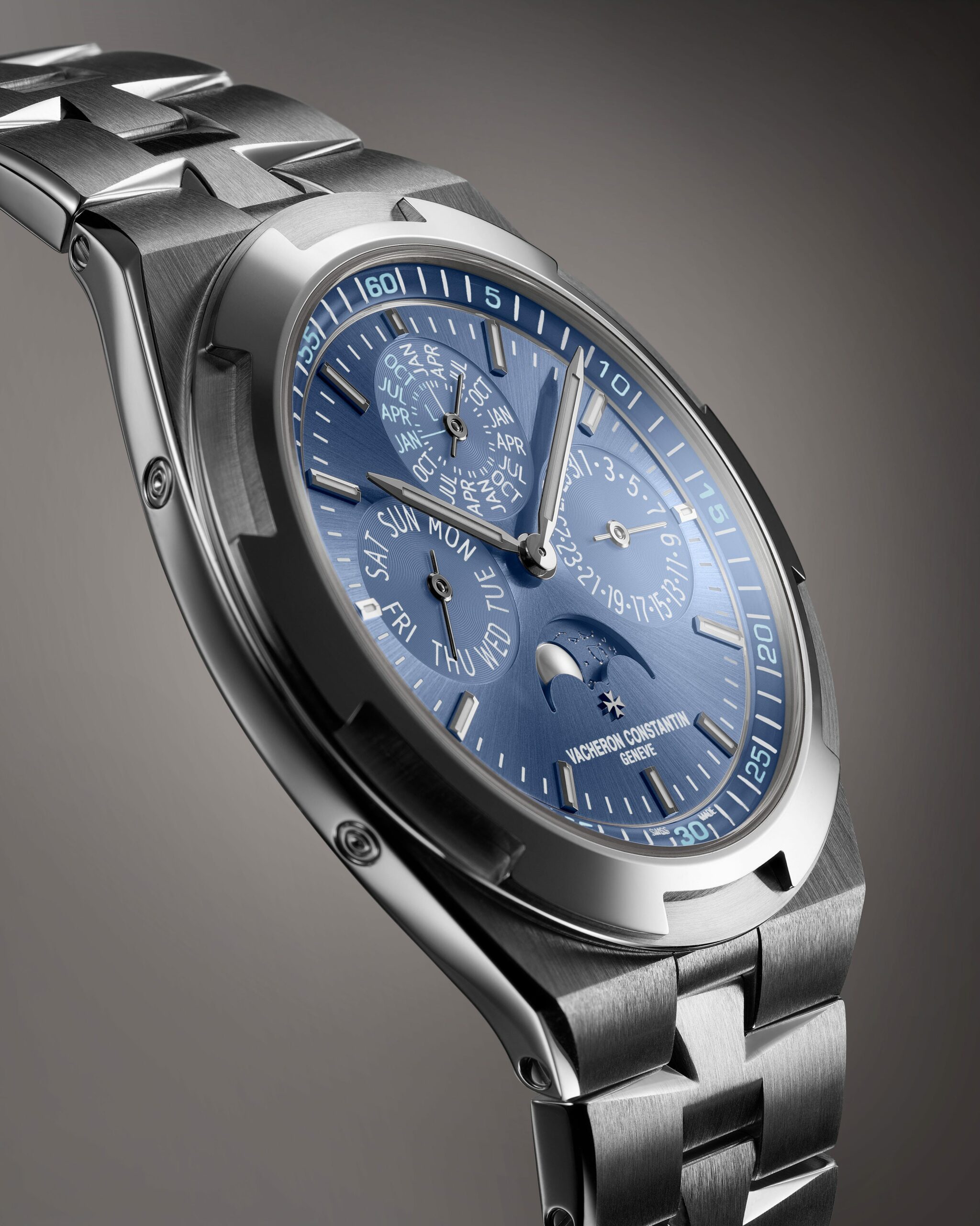 This Classic Vacheron Constantin Watch Just Got a Game-Changing Upgrade—Wait Until You See the Blue Dial!