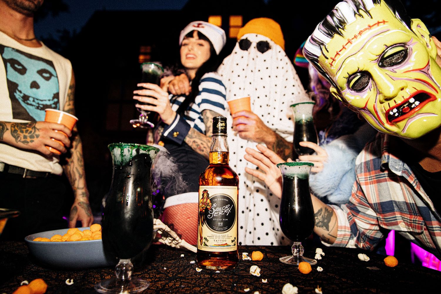 Unlock Spooky Season Secrets: 3 Must-Watch Halloween Flicks Paired with Game-Changing Cocktails to Boost Your Fall Vibes!