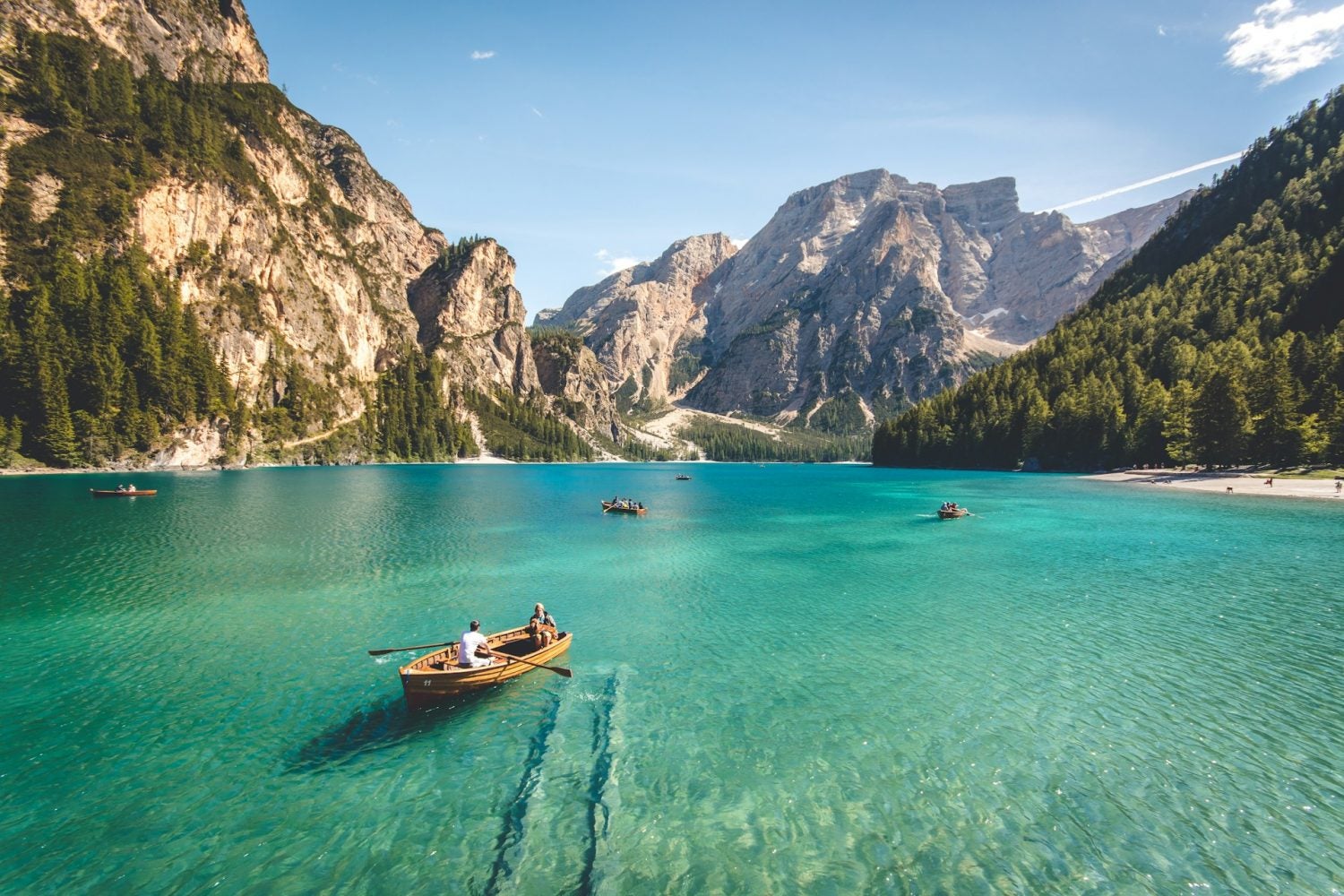 Unlock the Secret Tech Hacks Every Smart Traveller Swears By to Stay Stress-Free and Connected Anywhere!