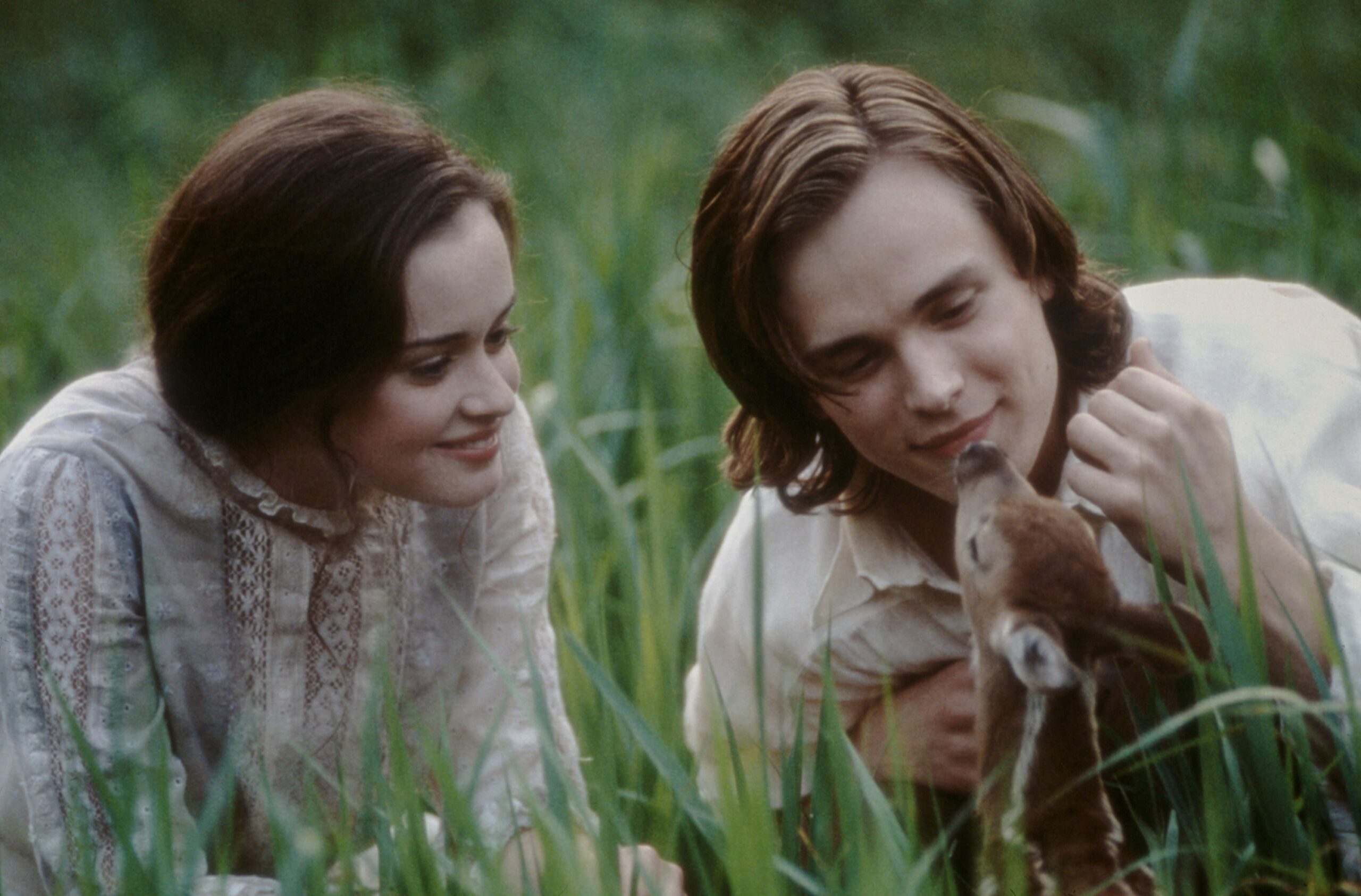 Unlock the Ultimate Feel-Good Movie List: 32 Cozy Films That Will Instantly Boost Your Mood and Keep You Hooked!