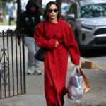Zoë Kravitz’s Unexpected Fall Style Hack: The Red Coat Everyone’s Talking About (And Why You Need It Now!)