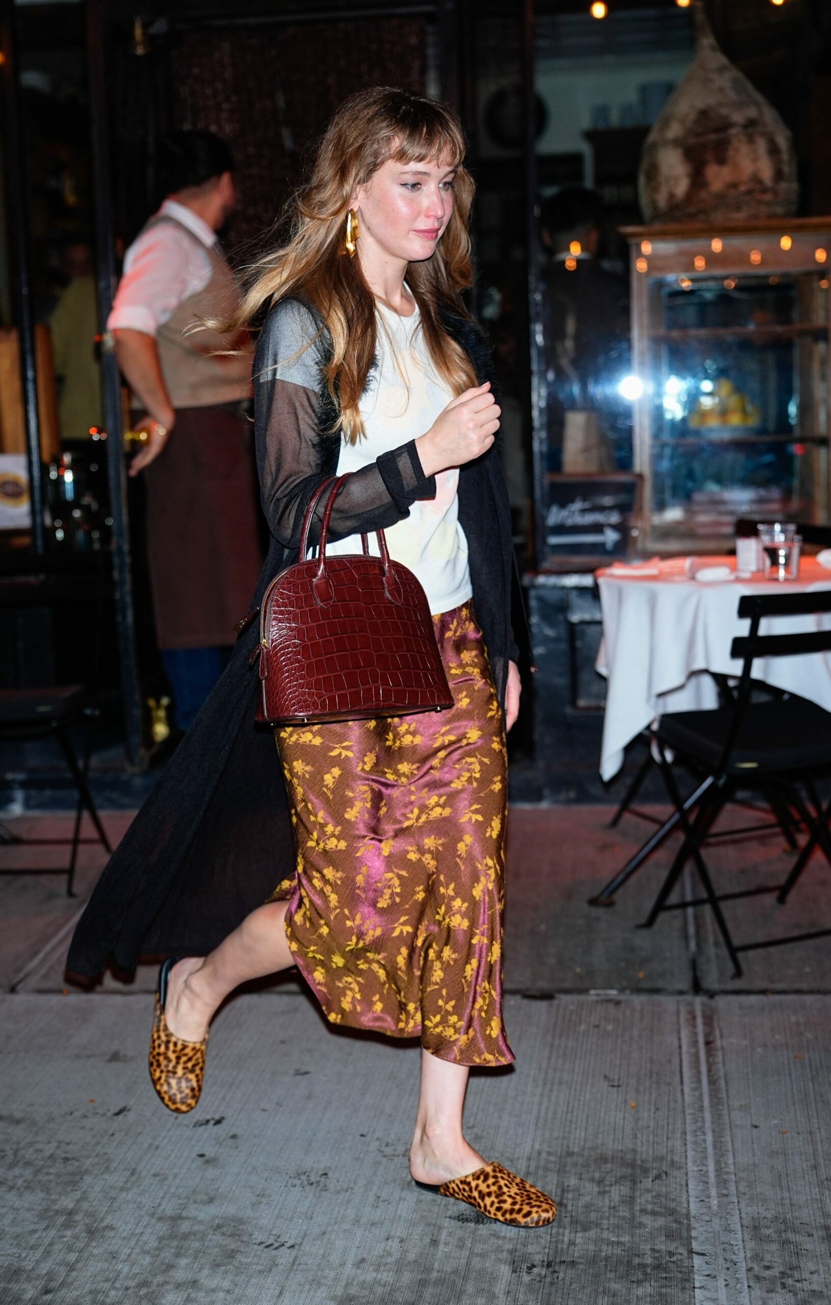 Jennifer Lawrence’s Bold Fall Fashion Play: How She Dominates Pattern Mixing with Dries Van Noten and Leopard Slides—And Why You Need This Style Edge Now