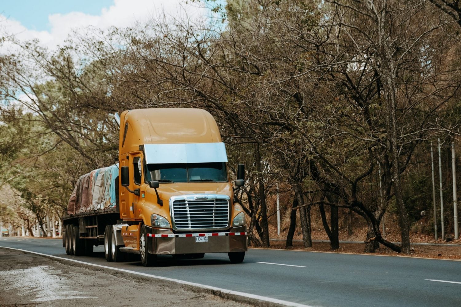 The Hidden Legal Battles Behind Commercial Truck Crashes: Why Only Experts Can Win Your Fight