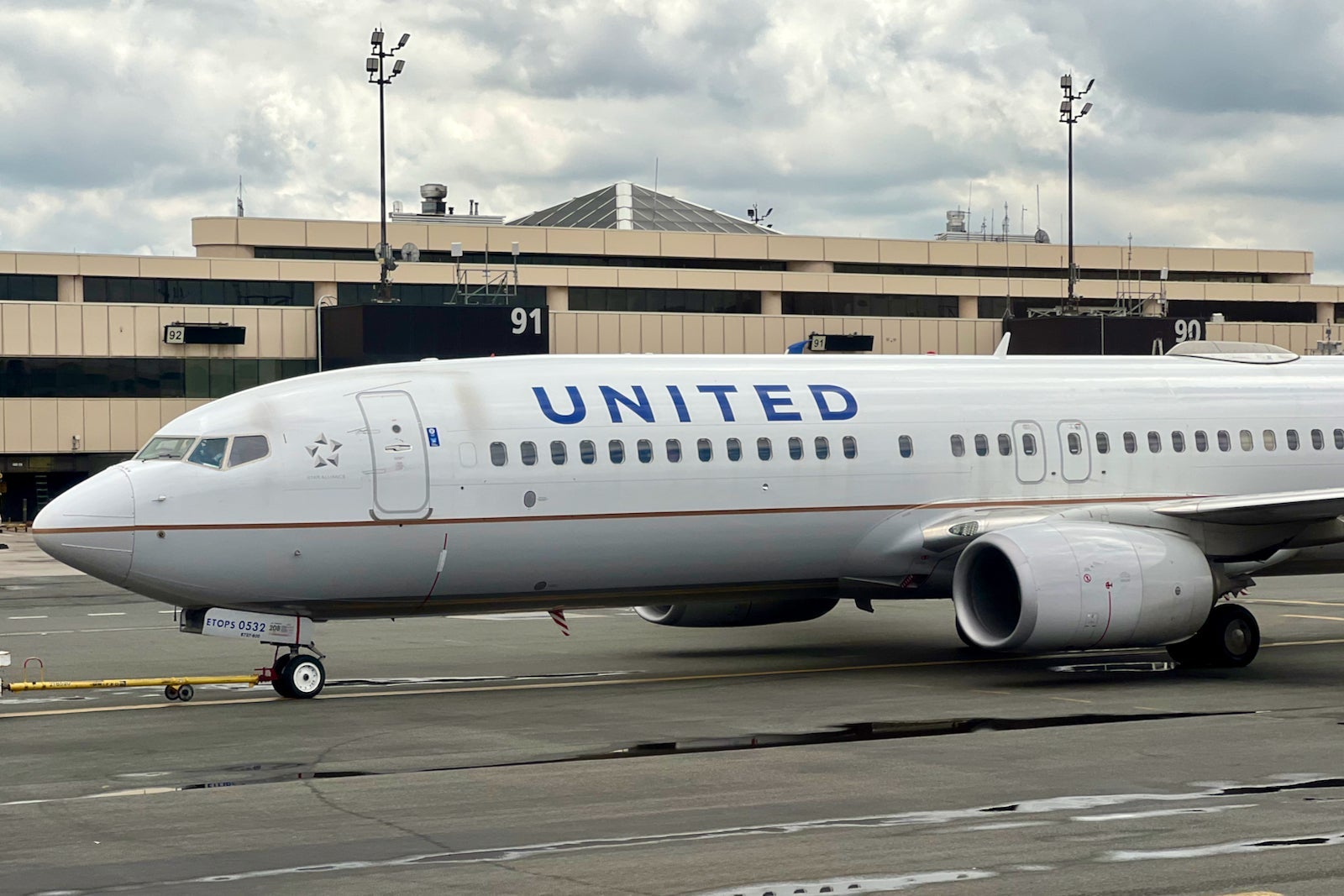 Unlock the Hidden Loopholes in United Airlines’ Baggage Fees – Save Big Without Breaking a Sweat!