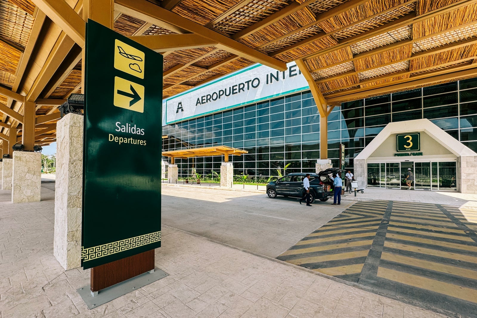 Why Did United Suddenly Abandon Mexico’s New Tulum Airport—And What This Means for San Francisco Travelers!
